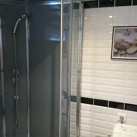 Studio Proche Palais