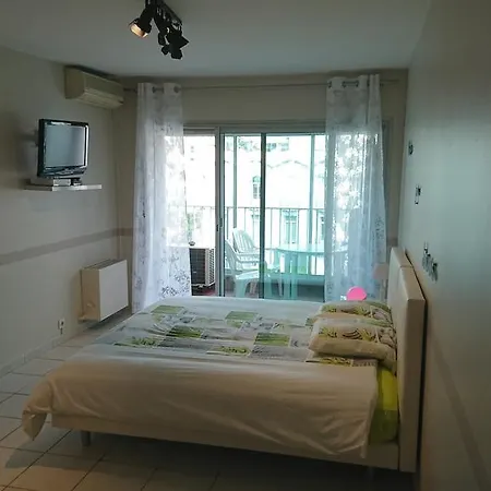 Studio Proche Palais